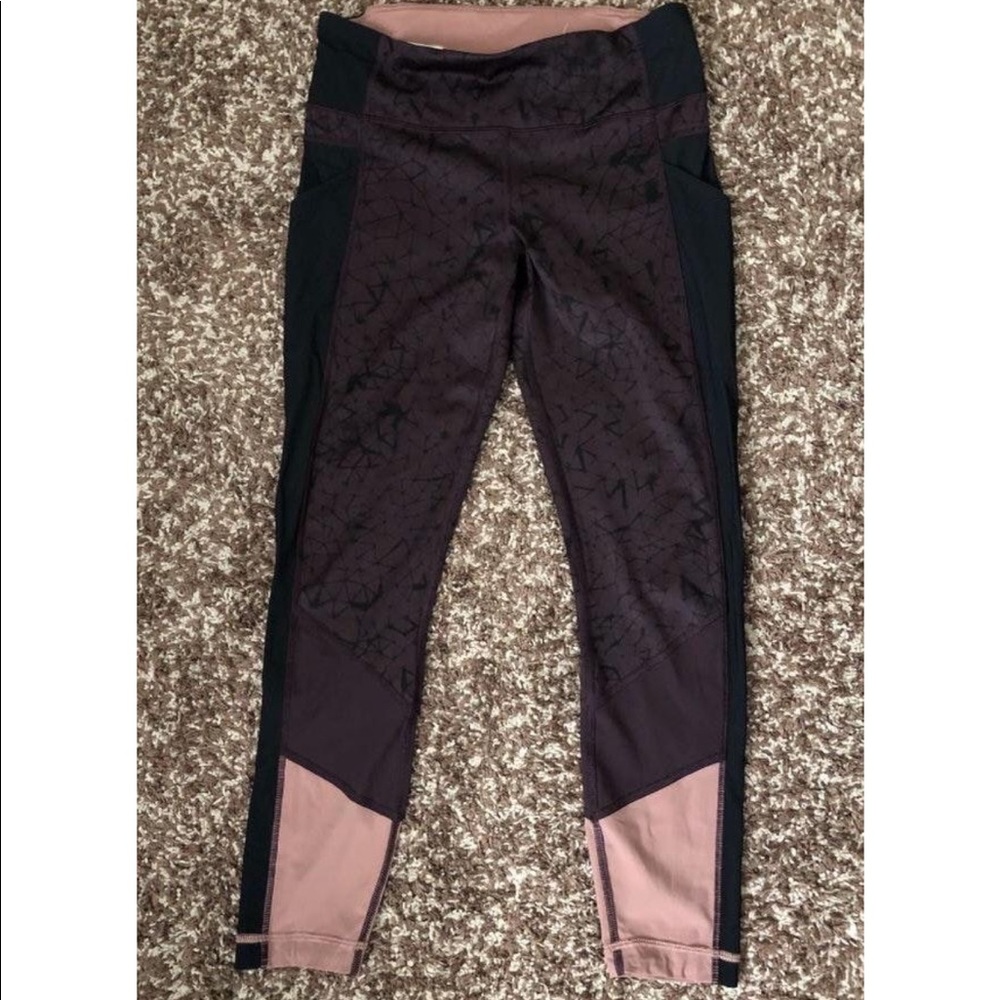 Lululemon cropped leggings